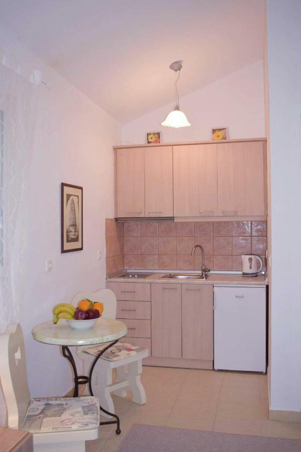 Irida Cottage Vlachopoulátika Exteriör bild